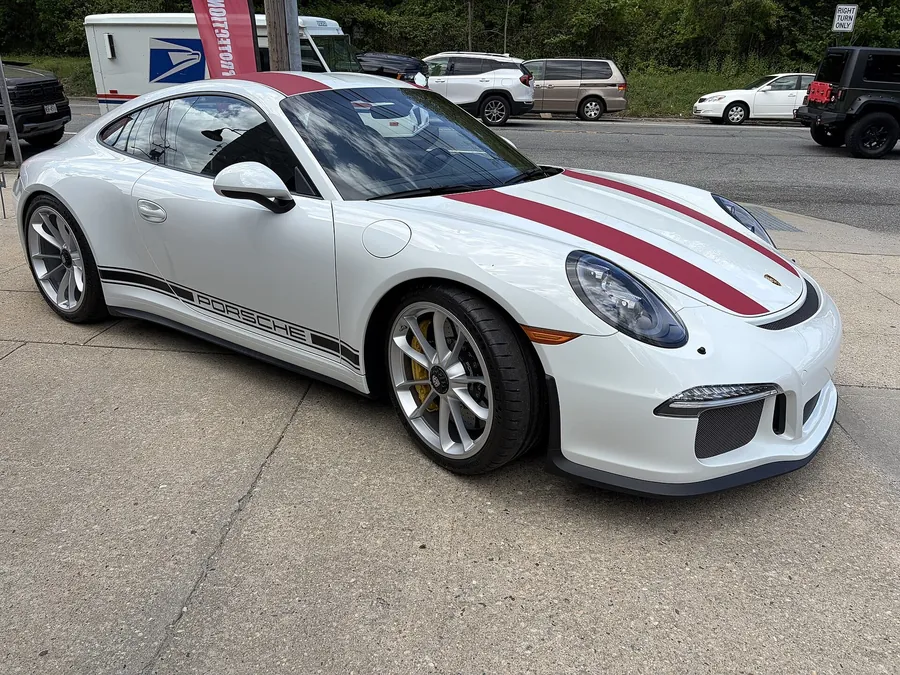 Porsche 911