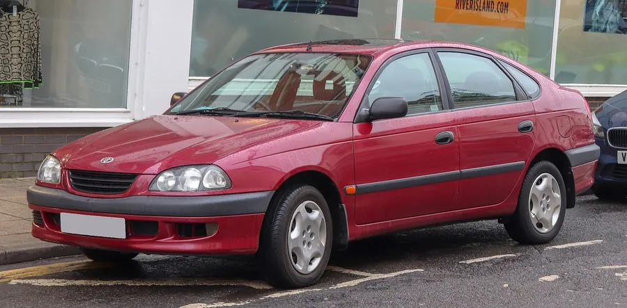 Toyota Avensis, bouwjaren 1998 tot 2003