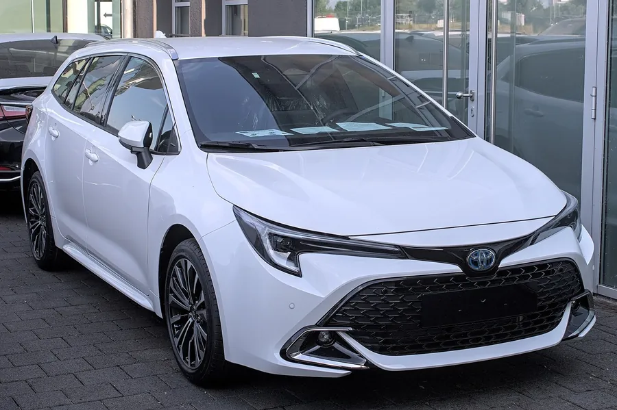 Toyota Corolla Touring Sports (2019 tot 2026), als hybride een van de zuinigste en betrouwbaarste keuzes voor forensen