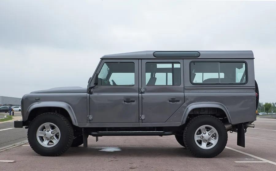 Land Rover Defender, bouwjaren 1983 tot 2017