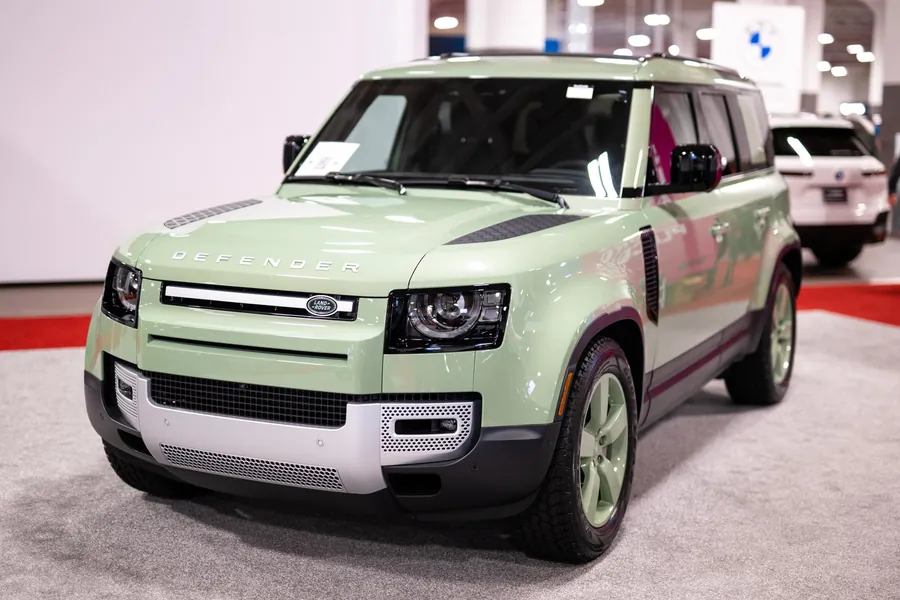 Land Rover Defender
