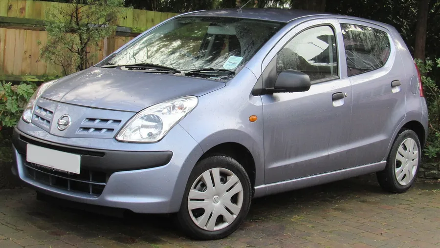 Nissan Pixo