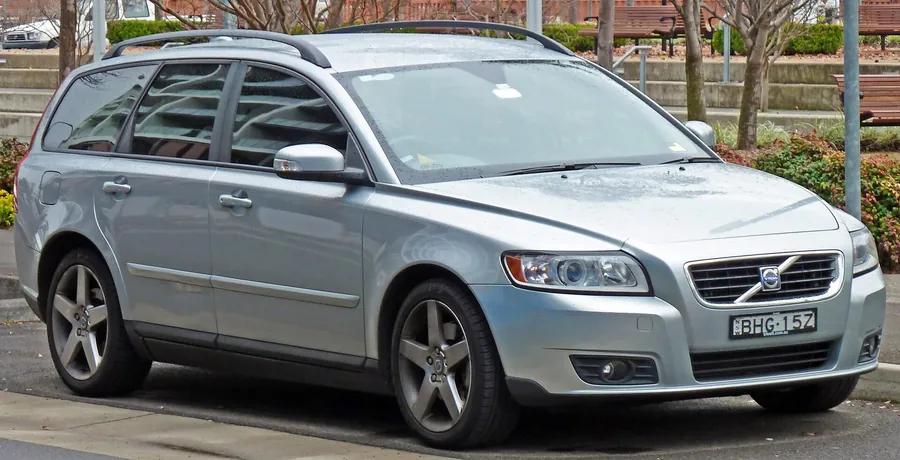 Volvo V50