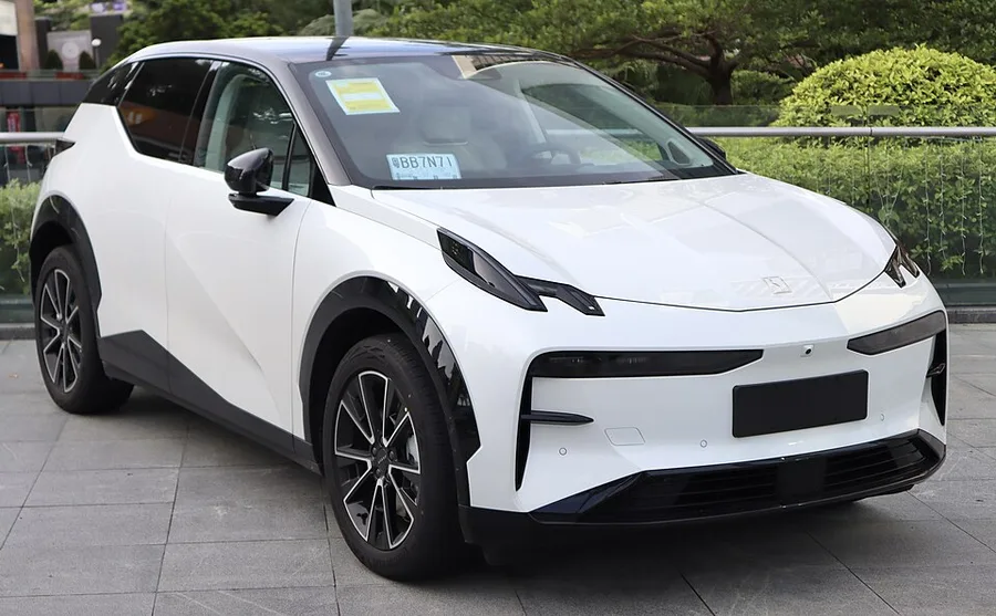Zeekr X (sinds 2024), een compacte premium-SUV met dezelfde techniek als de Volvo EX30